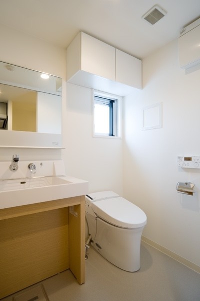 独立洗面台・トイレ