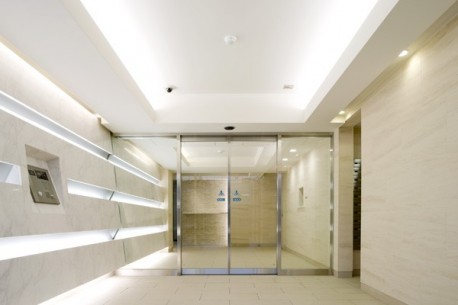 エントランスホール