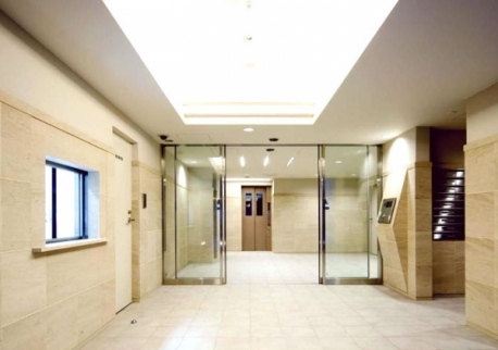 エントランスホール