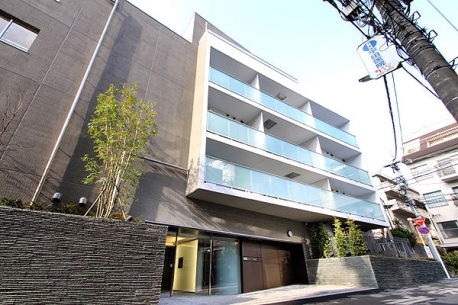 プラウドフラット南青山：外観