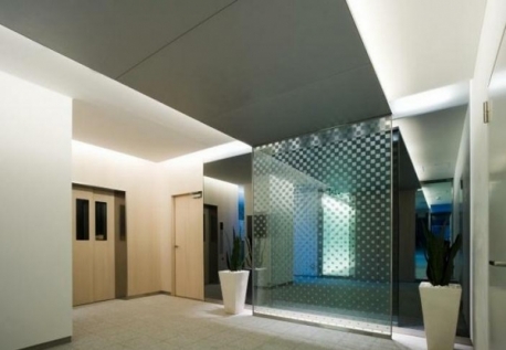 エントランスホール